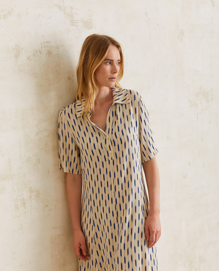 FLOWY SHIRT DRESS ECRU FLOWY SHIRT DRESS ECRU